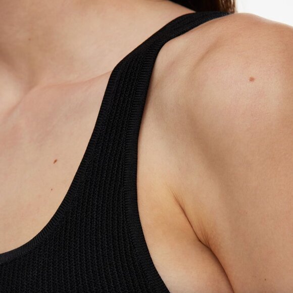 Artizia Babaton Sculpt Knit Squareneck Tank Black Large - Picture 6 of 6